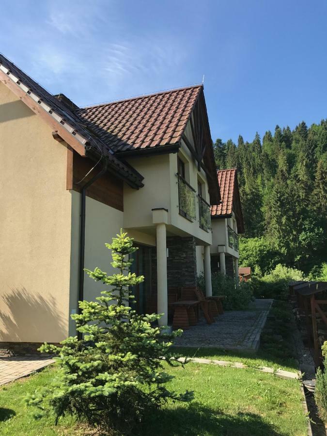 Apartament Szarotka *